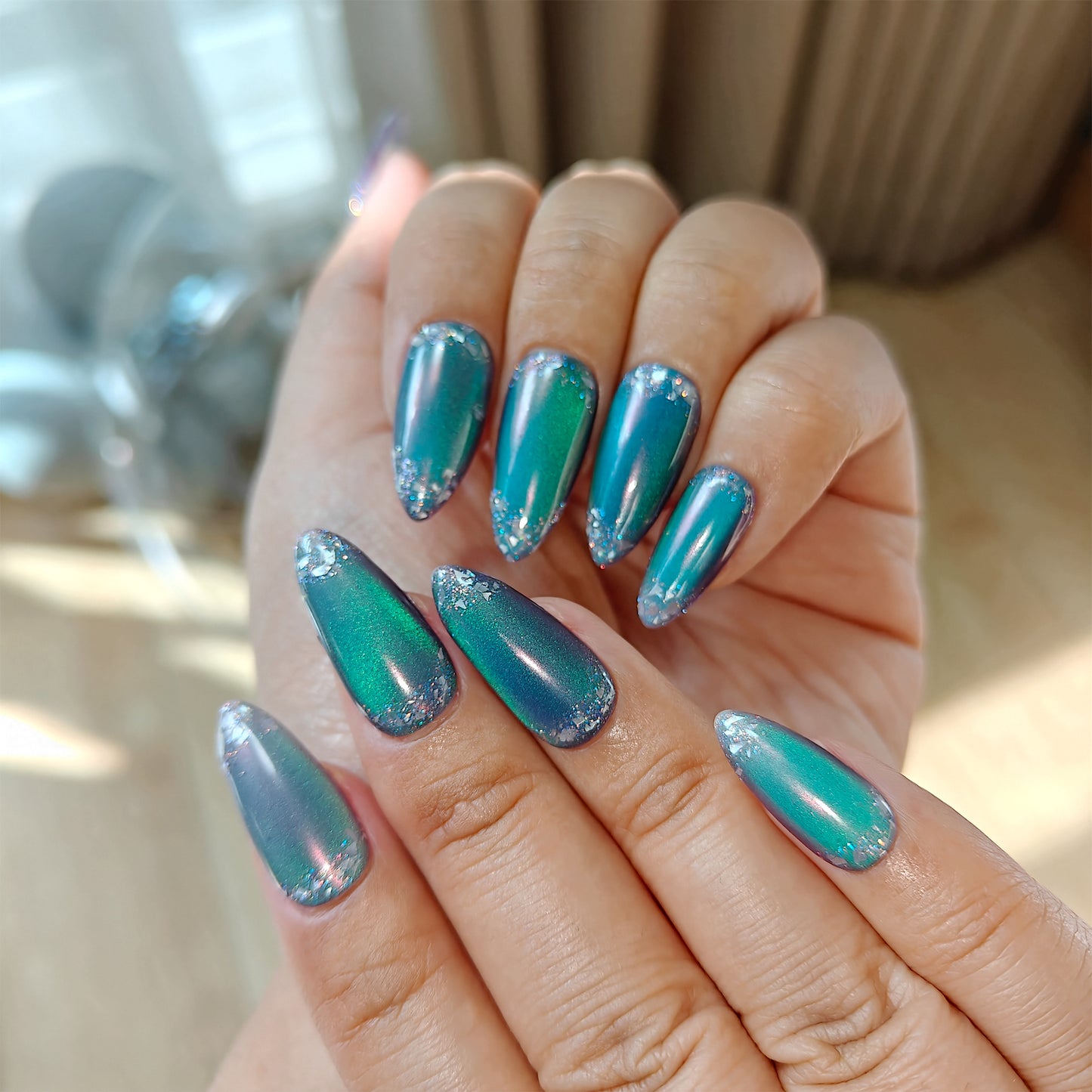 Gradient Color Cat Eye